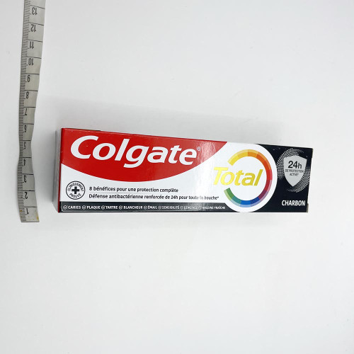 Зубна паста Colgate 75мл Тотал Карбон