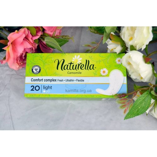 Щоденні прокладки Naturella Camomile Light 20 шт
