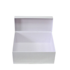 Подарункова коробка 22*27,5см Біла з кришкою (квадрат)