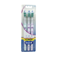 Зубна щітка Oral-B 3шт Classic Care  