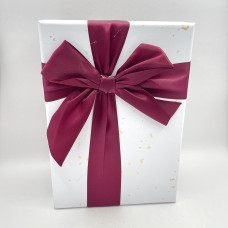 Подарункова коробка 21*15*8,5см Біла кришка з бантом 