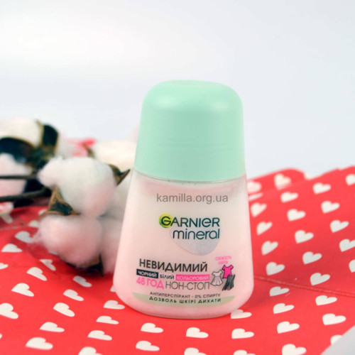 Жіночий дезодарант кульковий Garnier Mineral Свіжість Квітів Невидимий 50 мл