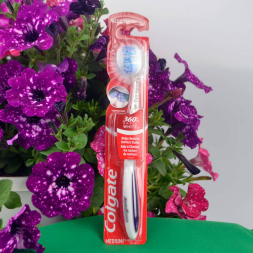 3убна щітка Colgate 360 Optic White 1 шт.