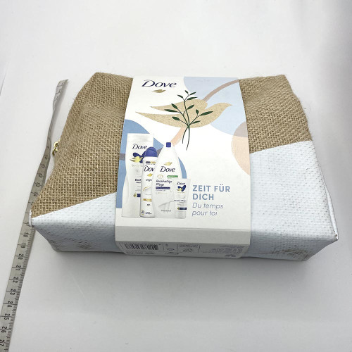 Подарунковий набір Dove 4шт +косметичка