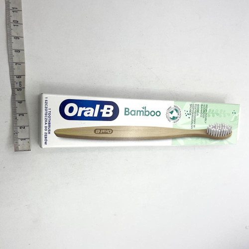Зубна щітка Oral-B 1шт Бамбук