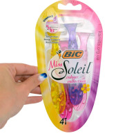 Станок для гоління Bic Miss Soleil Color Collection 4 шт