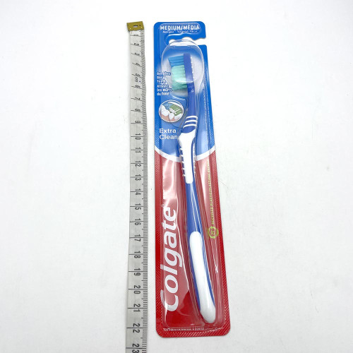 Зубна щітка Colgate Extra Clean Середньої жорсткості 1 шт.