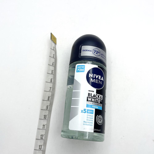 Чоловічий дезодорант кульковий Nivea 50мл Део невидимий для чорного та білого Fresh 