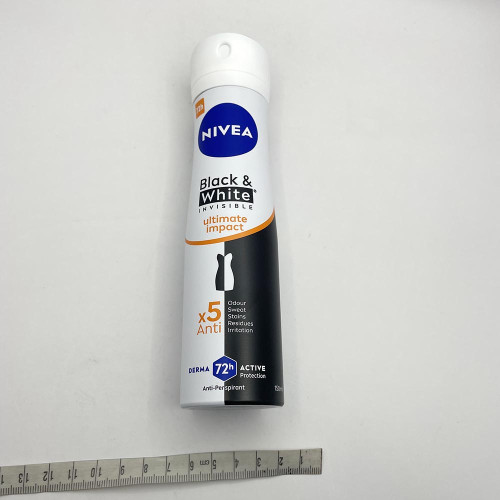 Дезодорант кульковий Nivea 50мл Преміальні парфуми