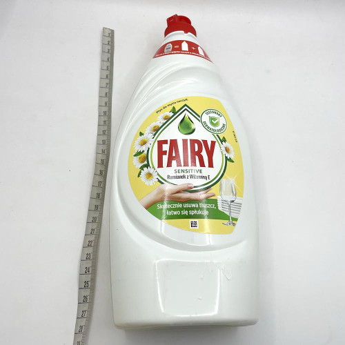 Засіб для миття посуду Fairy 900мл Ромашка