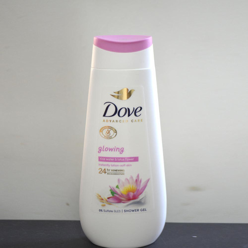 Гель для душу Dove 225мл Сяяння шкіри