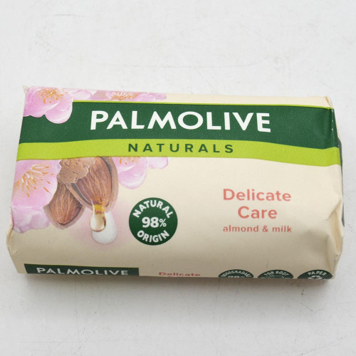 Тверде мило Palmolive 90г Мигдаль та молоко